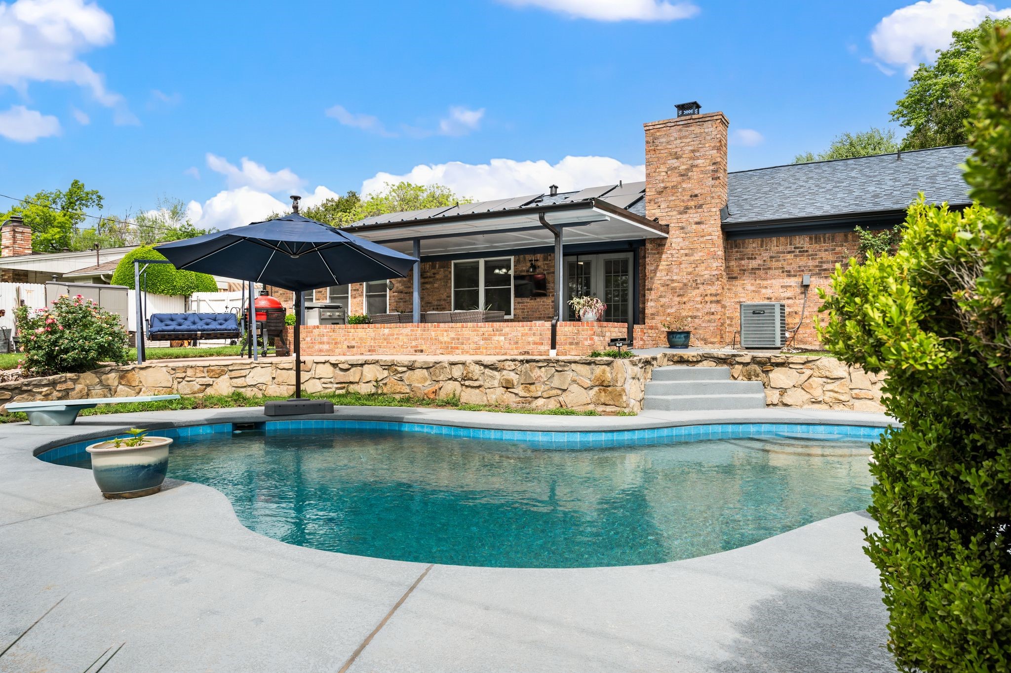 333 Mountainview Drive Hurst TX 76054