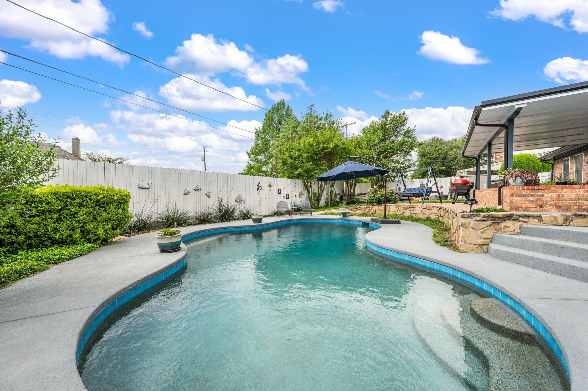 333 Mountainview Drive Hurst TX 76054