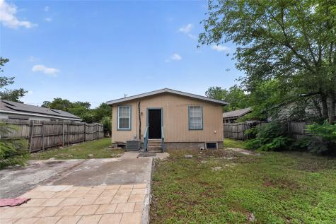 8914 Cardella Avenue Dallas TX 75217