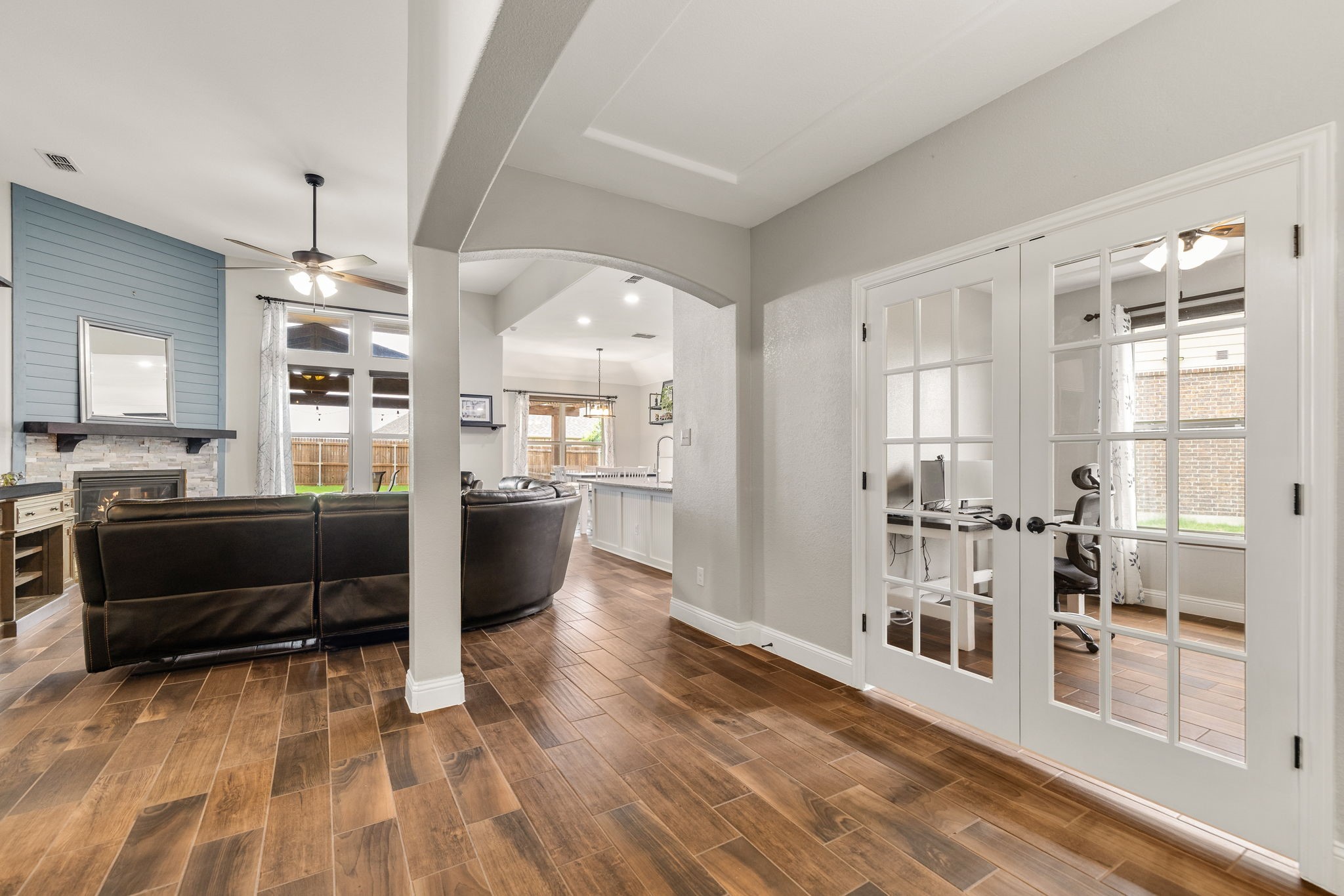 1020 Crest Breeze Drive Fort Worth TX 76052