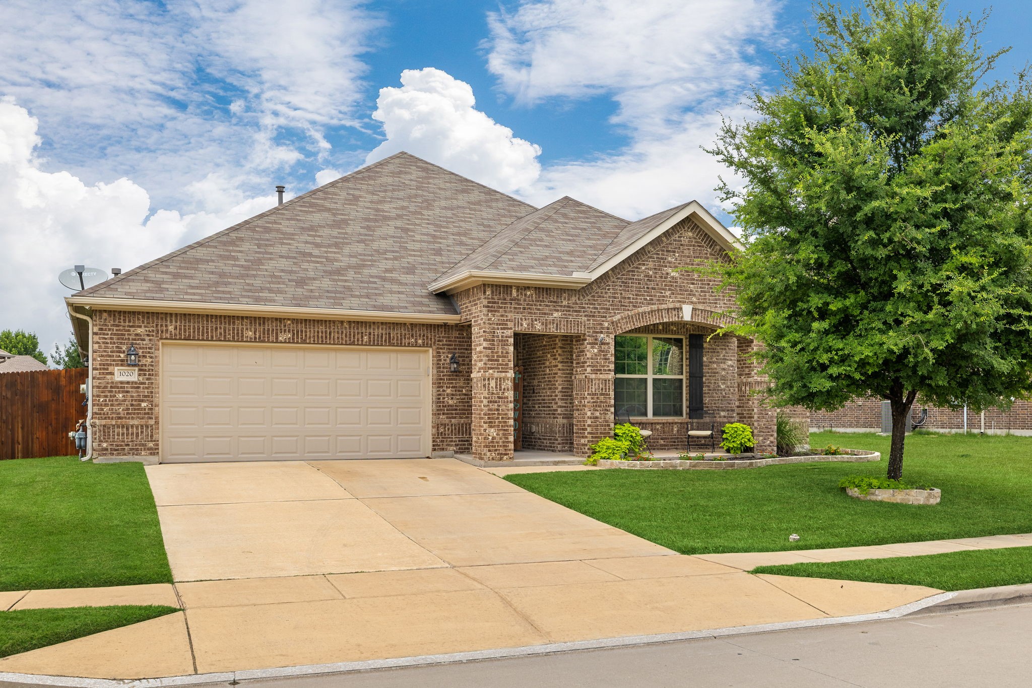 1020 Crest Breeze Drive Fort Worth TX 76052
