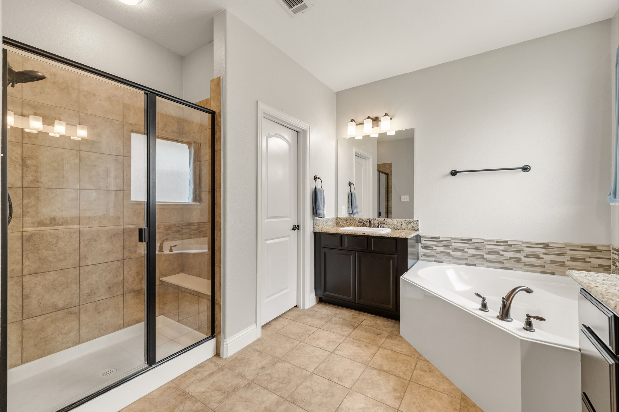 1020 Crest Breeze Drive Fort Worth TX 76052