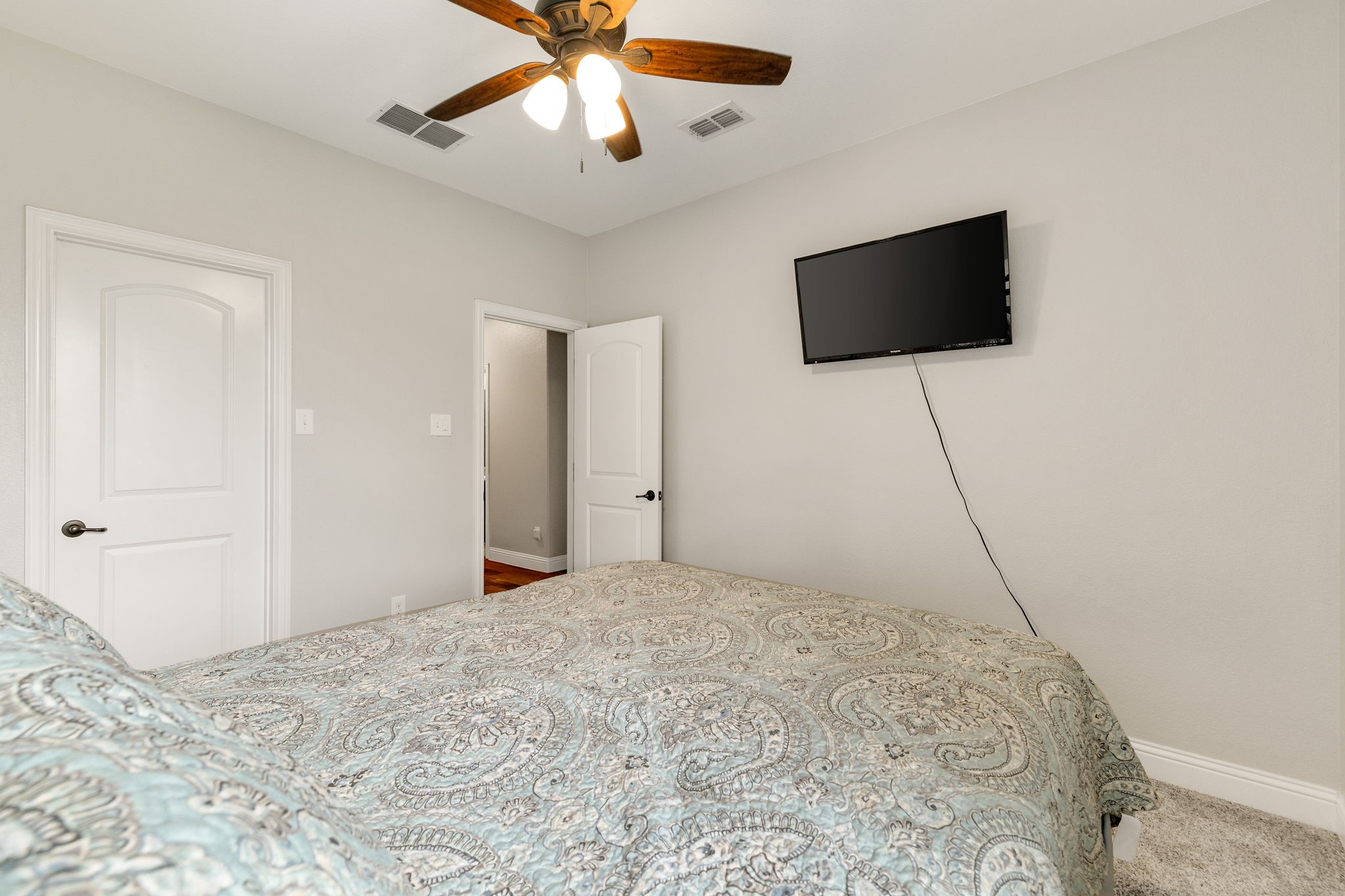 1020 Crest Breeze Drive Fort Worth TX 76052