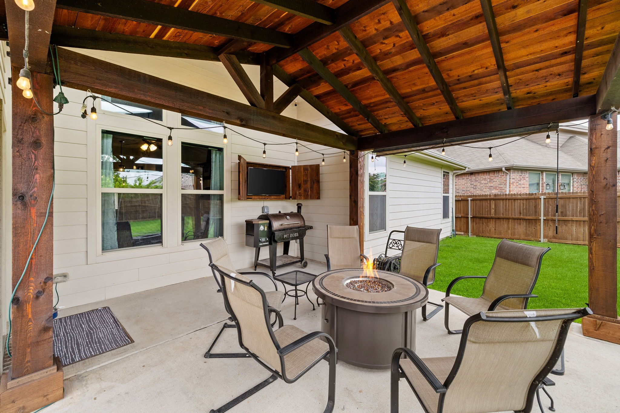 1020 Crest Breeze Drive Fort Worth TX 76052