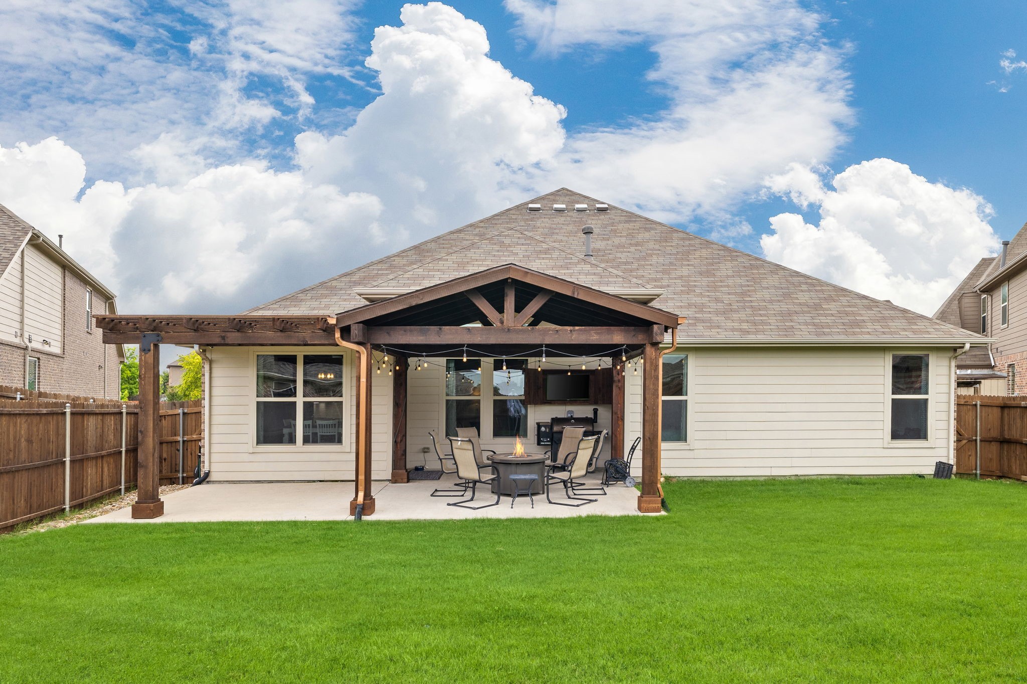 1020 Crest Breeze Drive Fort Worth TX 76052