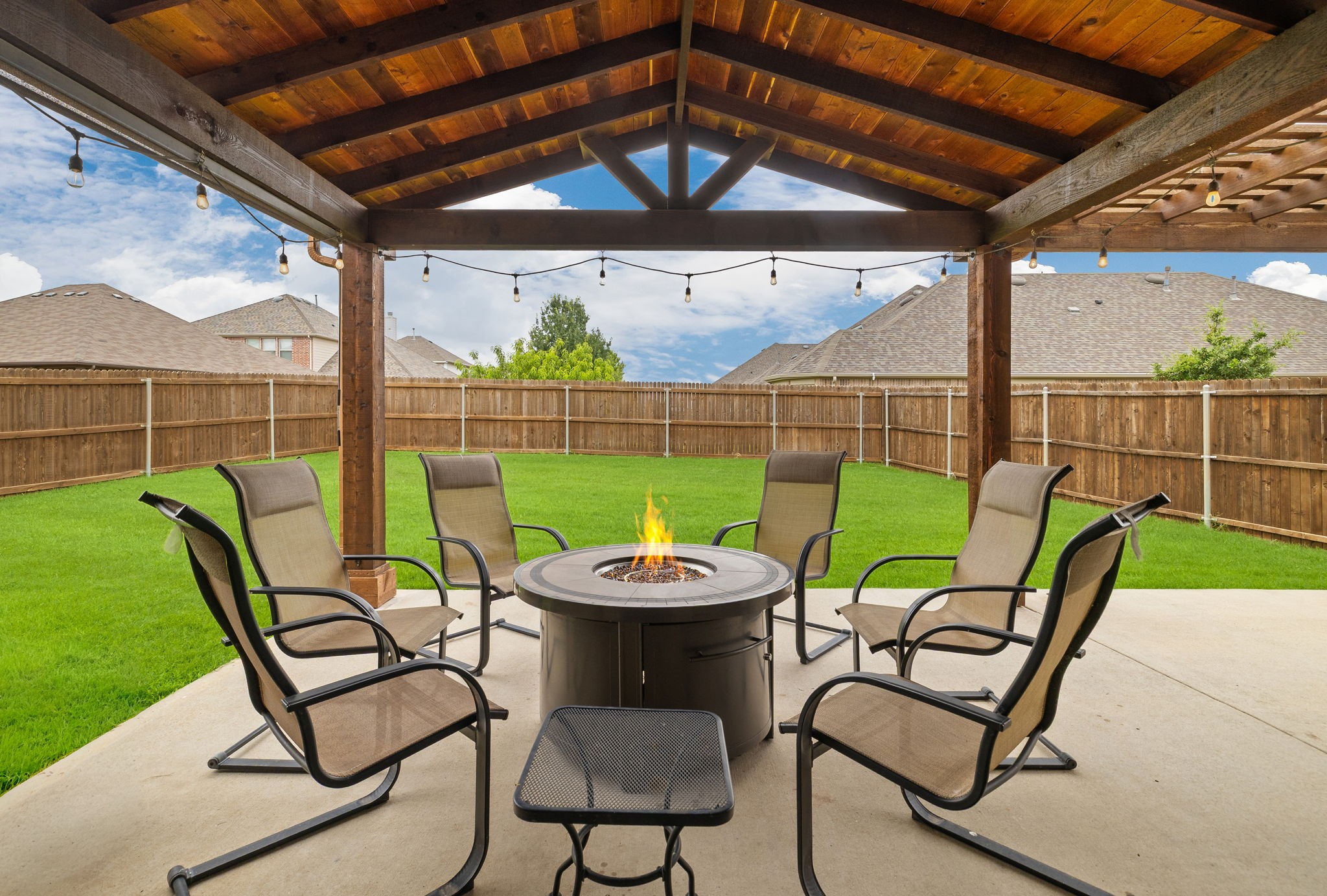 1020 Crest Breeze Drive Fort Worth TX 76052