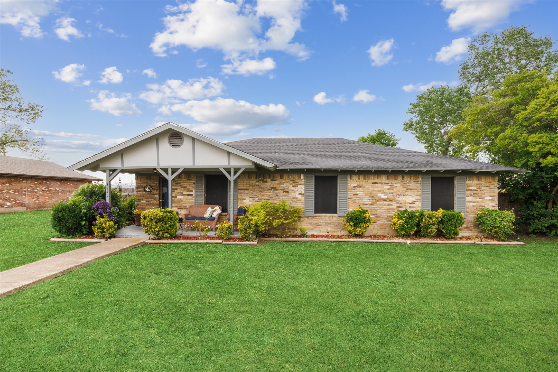 1711 Jenkins Lane Glenn Heights TX 75154