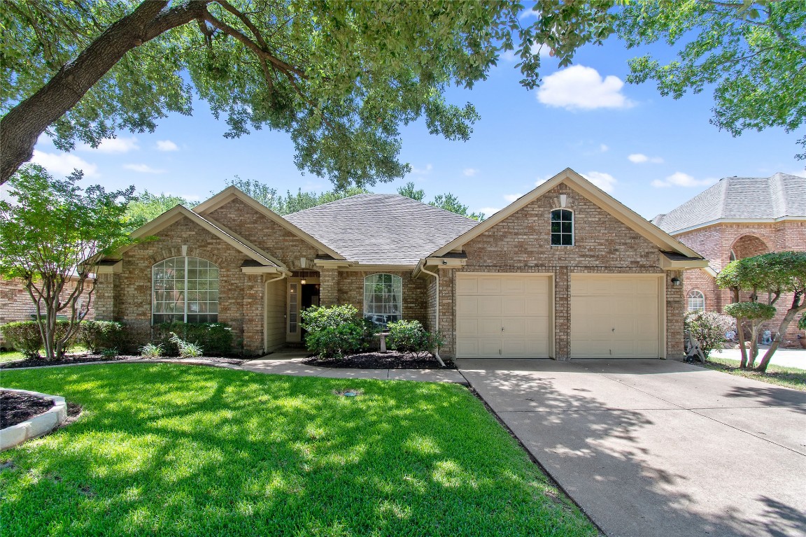6117 Pinwood Circle Arlington TX 76001