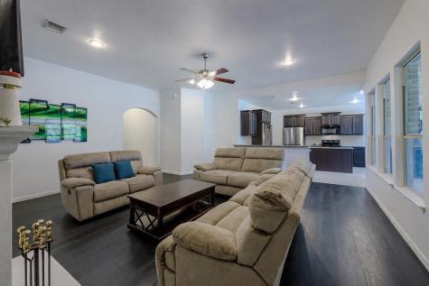 512 Jennie Marie Circle Ferris TX 75125