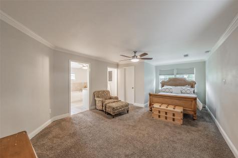 2517 Country Place Carrollton TX 75006