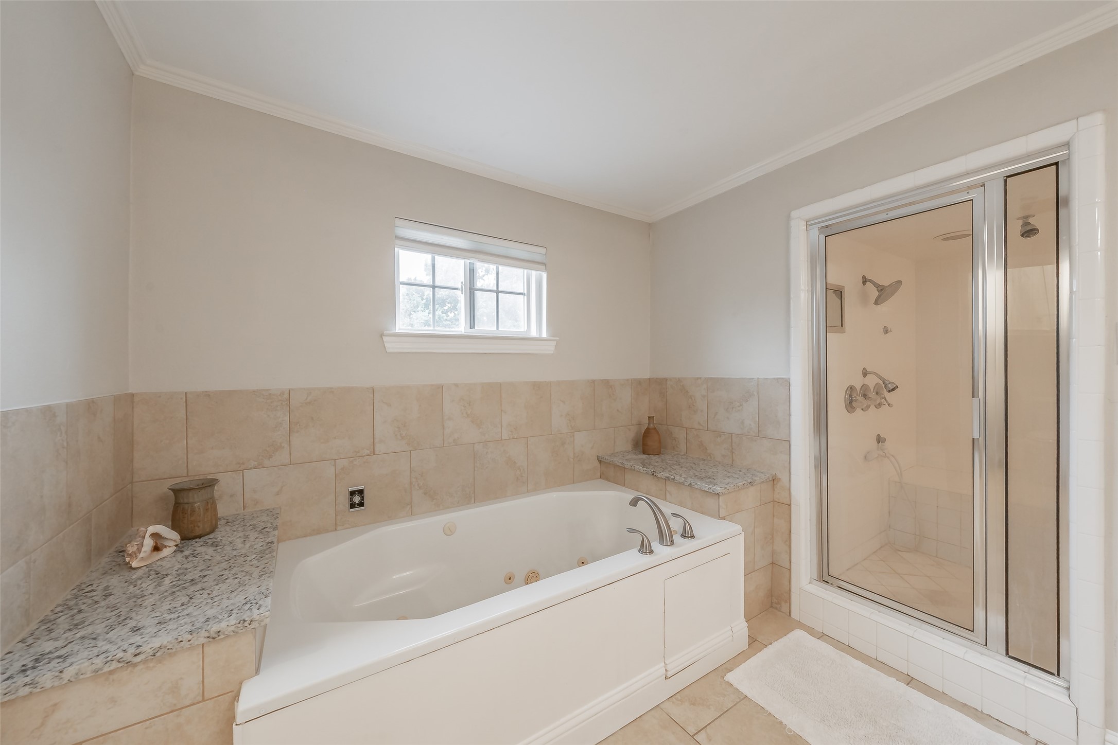 2517 Country Place Carrollton TX 75006