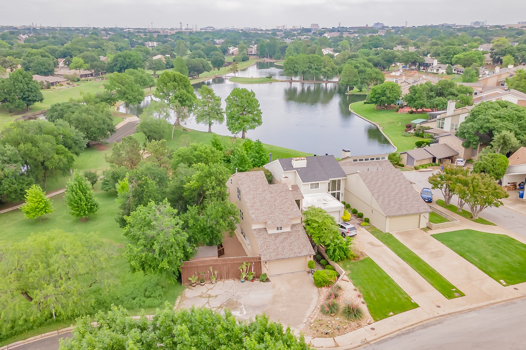 2517 Country Place Carrollton TX 75006