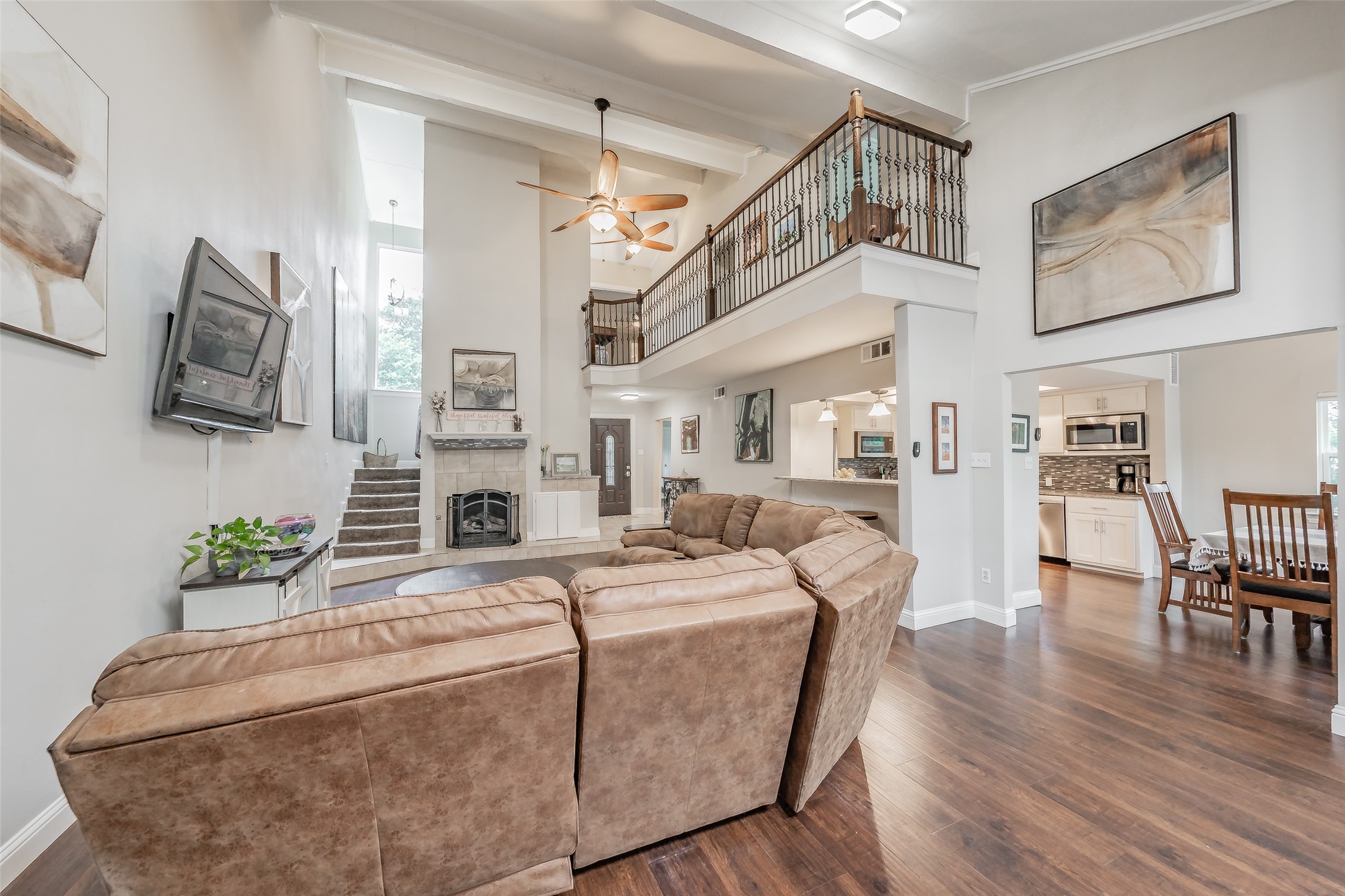 2517 Country Place Carrollton TX 75006