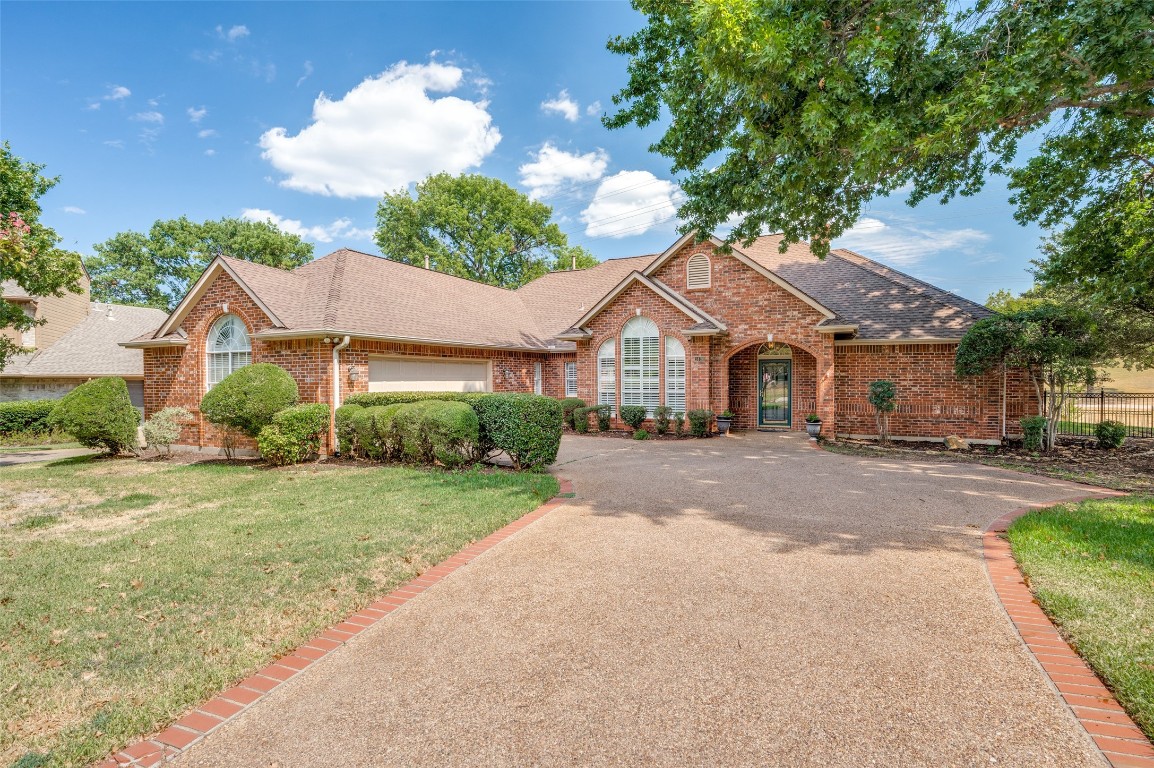 1430 Hidden Oaks Circle Corinth TX 76210