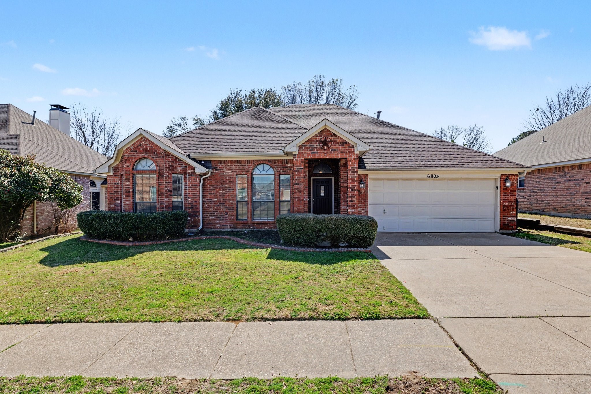 6804 Greenleaf Drive North Richland Hills TX 76182