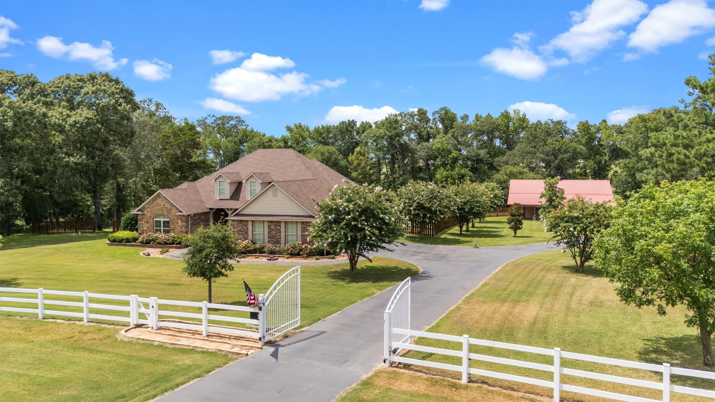 23220 Bridle View Drive Lindale TX 75771