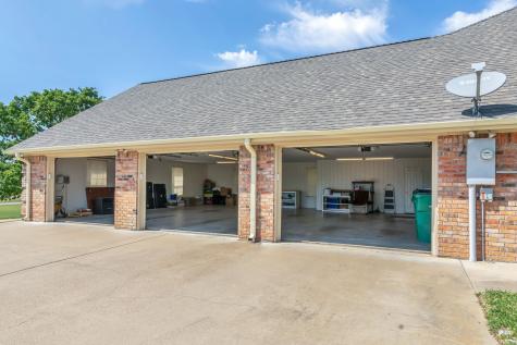 327 Saddle Club Road Weatherford TX 76088