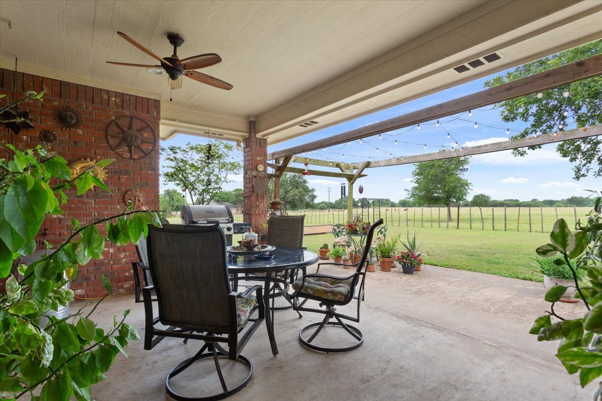6008 Mesquite Tree Court Waco TX 76708