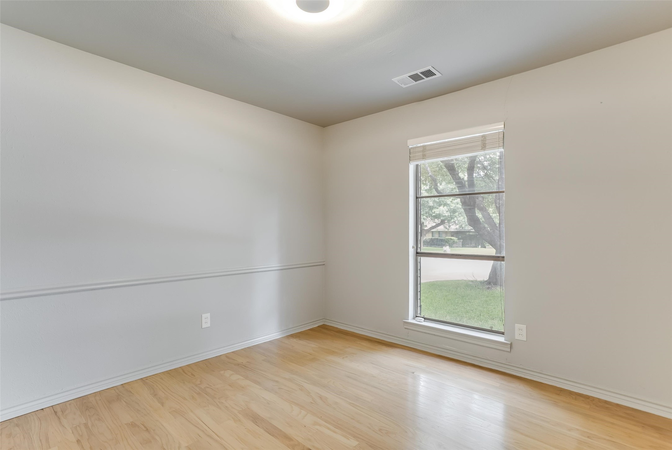 311 Glen Oaks Boulevard Dallas TX 75232