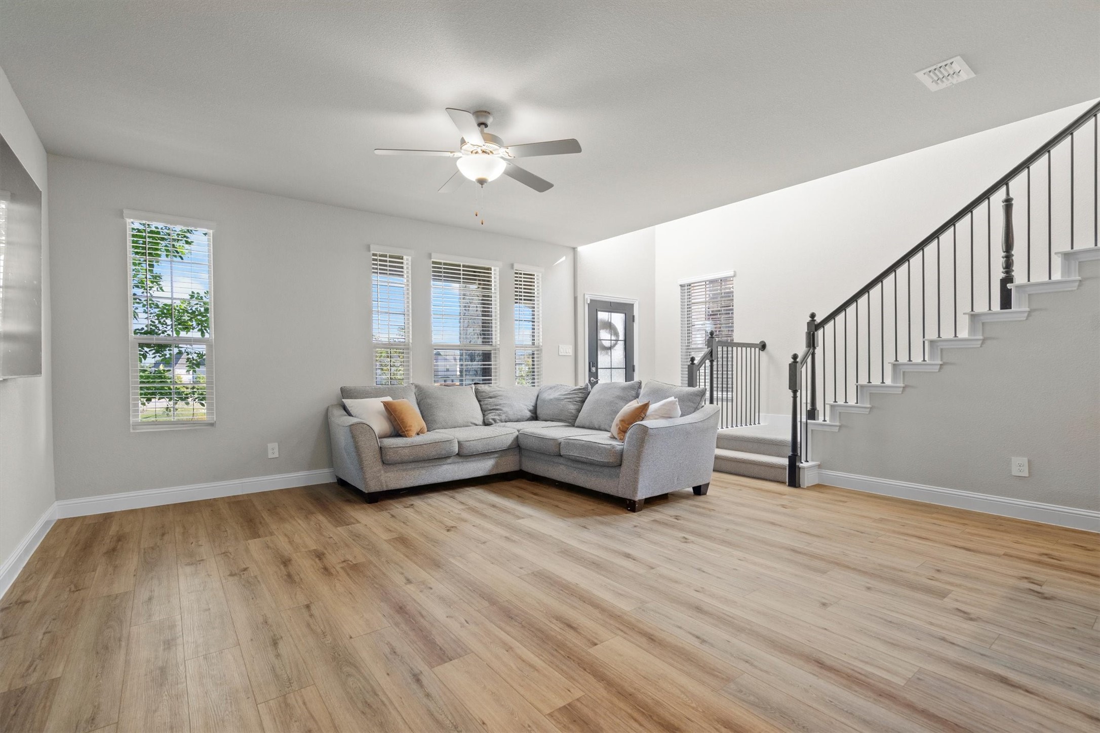2613 Kings Canyon Mews Corinth TX 76210