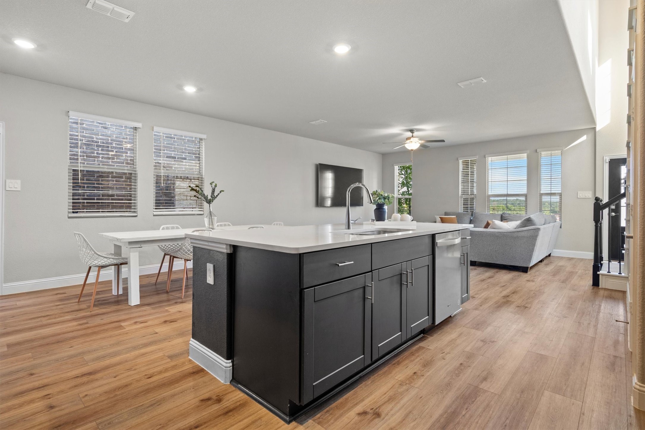 2613 Kings Canyon Mews Corinth TX 76210