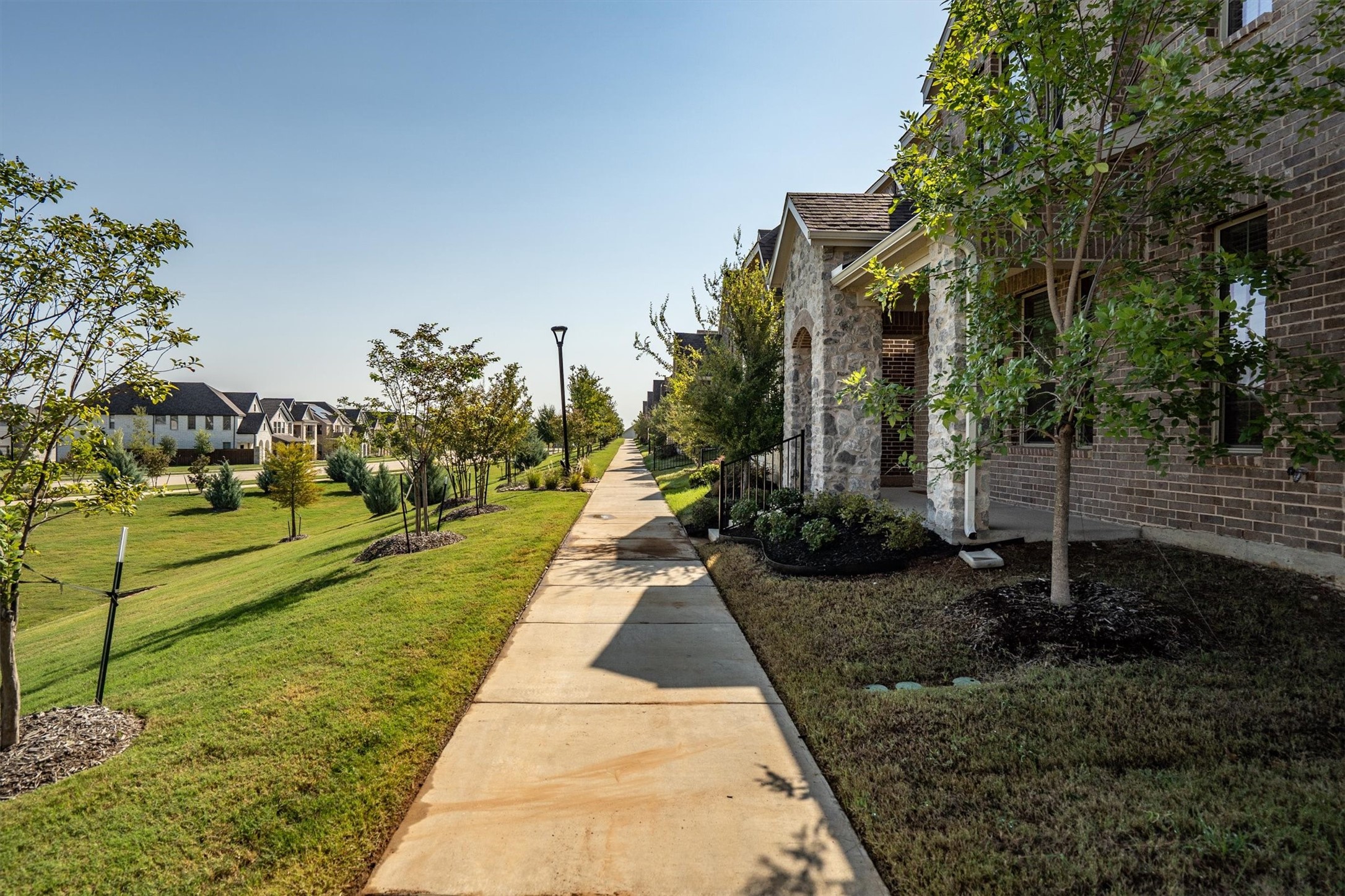 2613 Kings Canyon Mews Corinth TX 76210