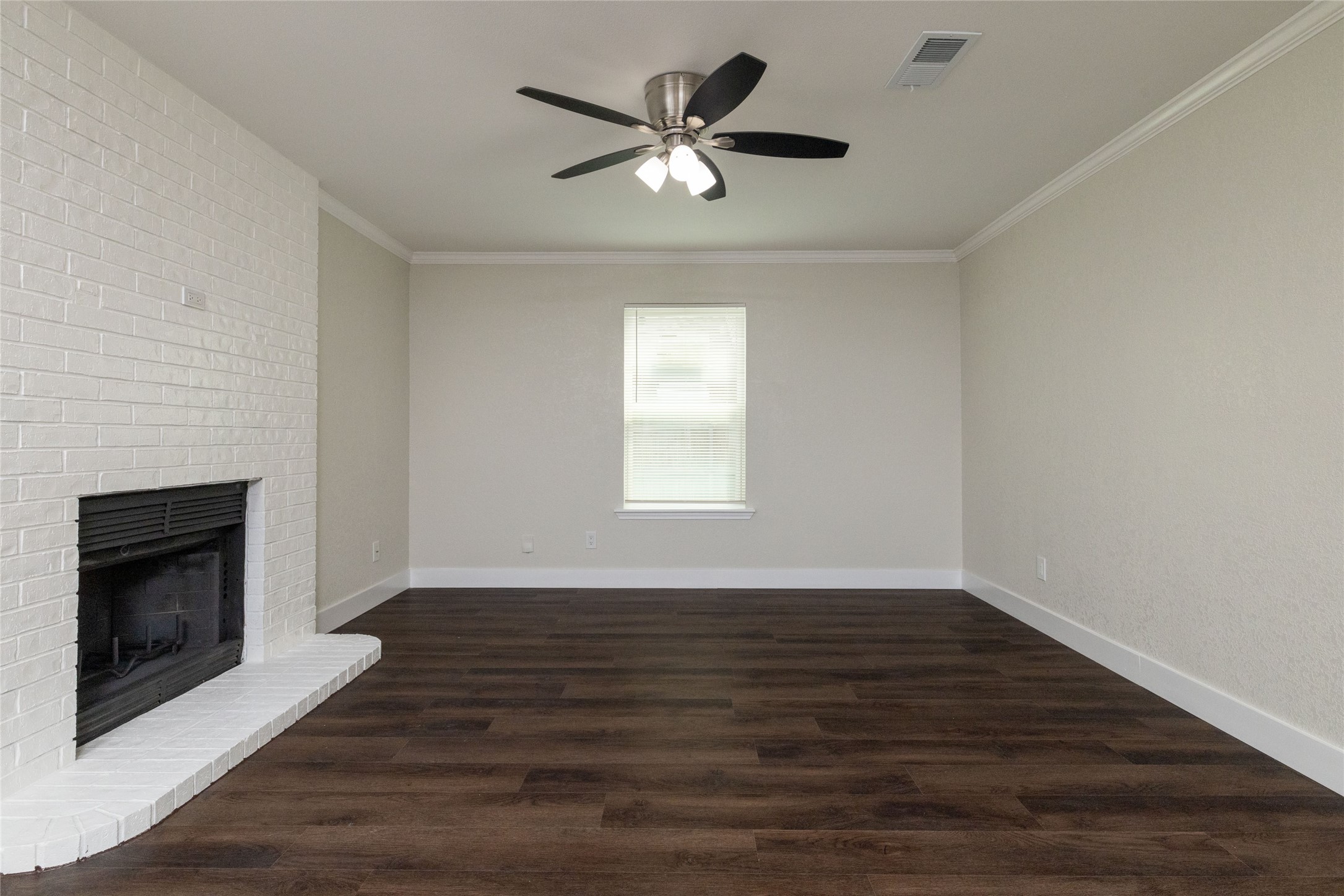 641 Lemon Drive Arlington TX 76018
