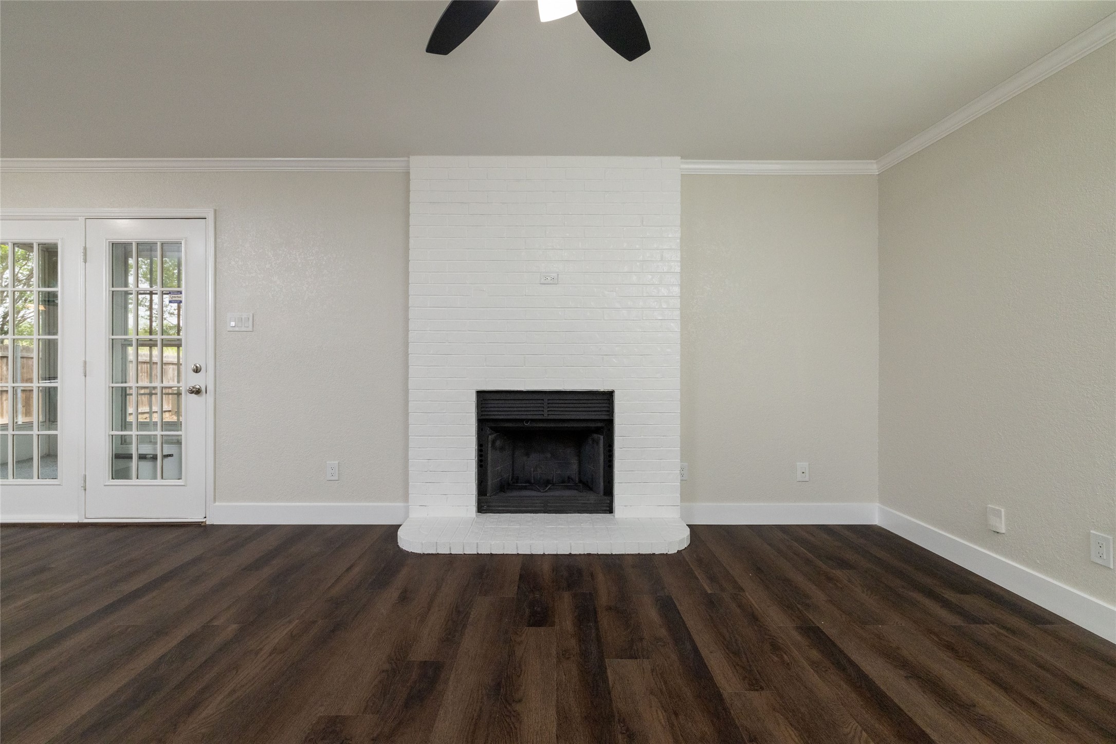 641 Lemon Drive Arlington TX 76018