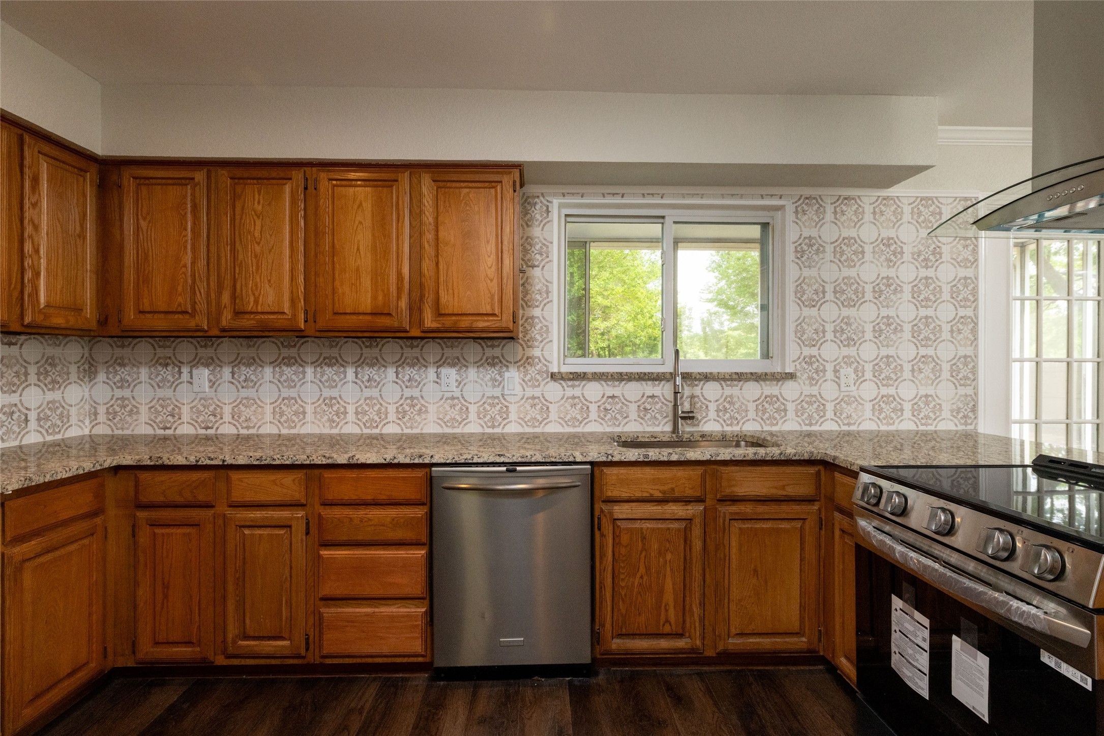 641 Lemon Drive Arlington TX 76018