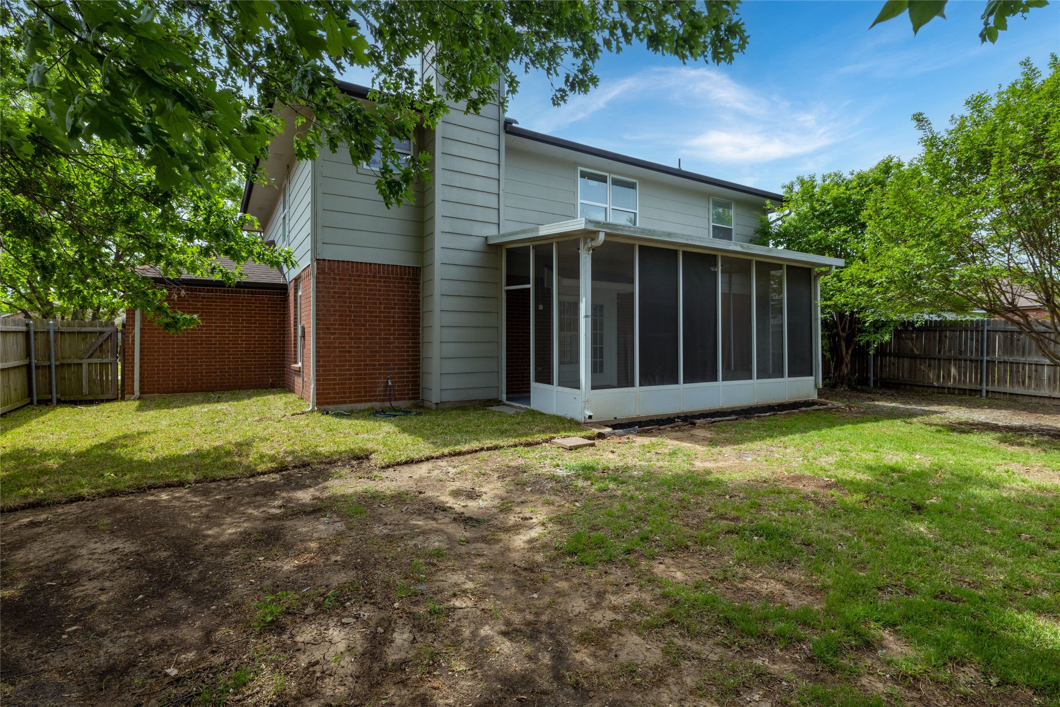 641 Lemon Drive Arlington TX 76018