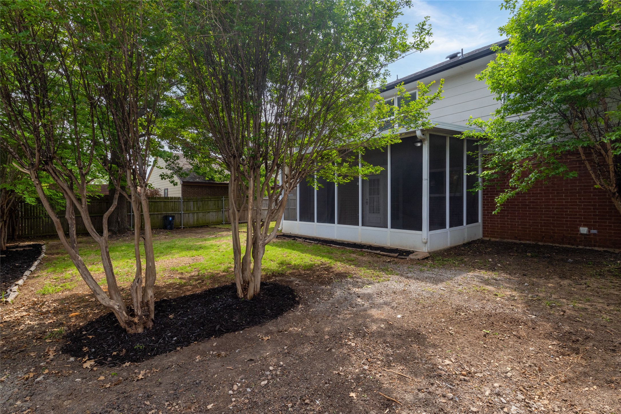 641 Lemon Drive Arlington TX 76018