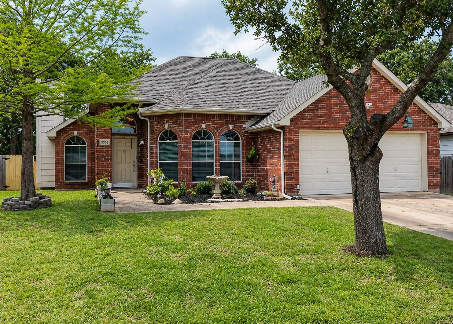 5308 Kayanne Lane Denton TX 76208