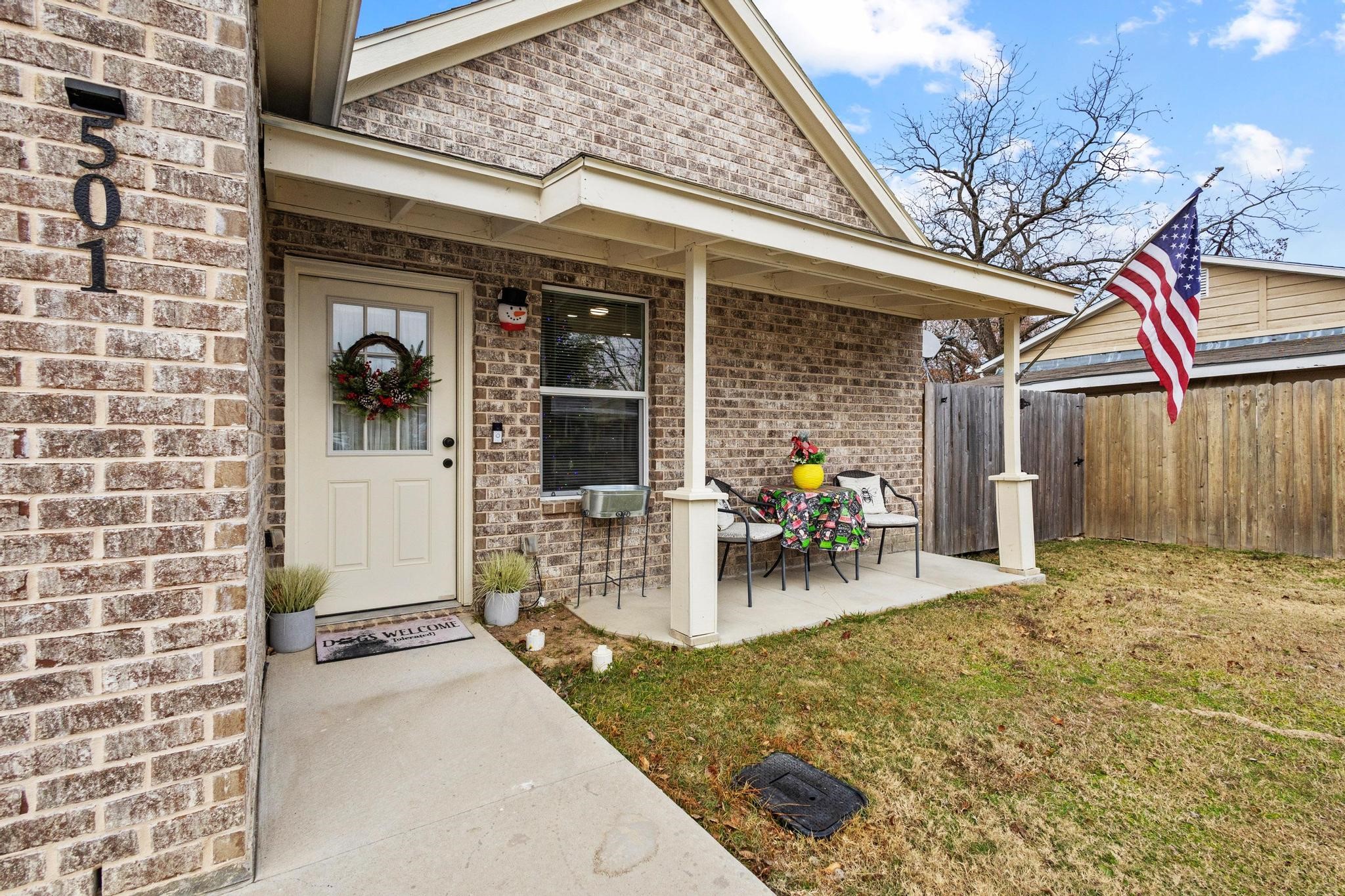501 E 15th Street Bonham TX 75418
