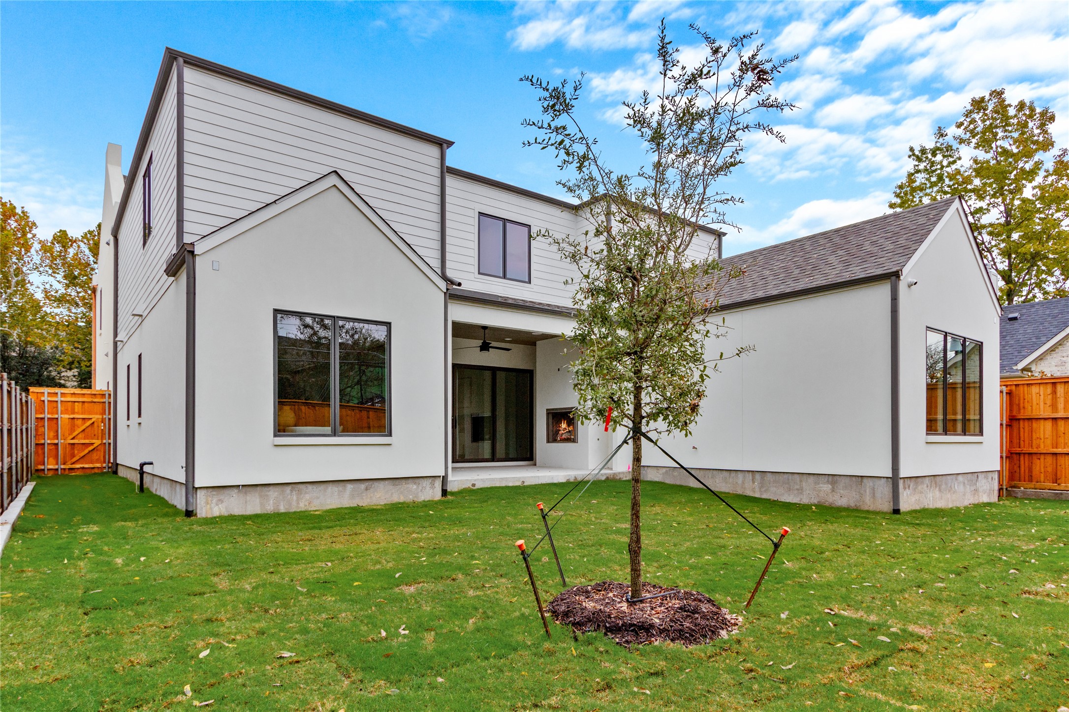 6454 Kenwood Avenue Dallas TX 75214
