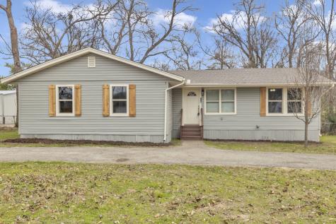 519 N College Street Lindale TX 75771