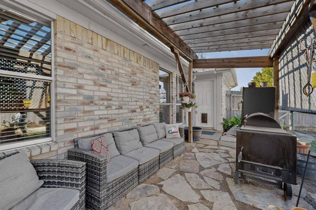 10604 Cobblestone Drive Benbrook TX 76126