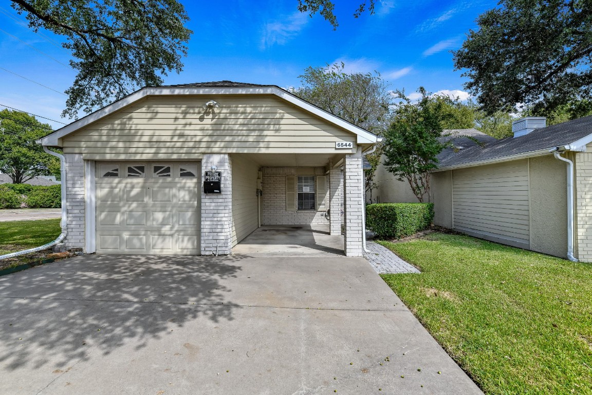 5544 Club Crest Drive Mesquite TX 75150