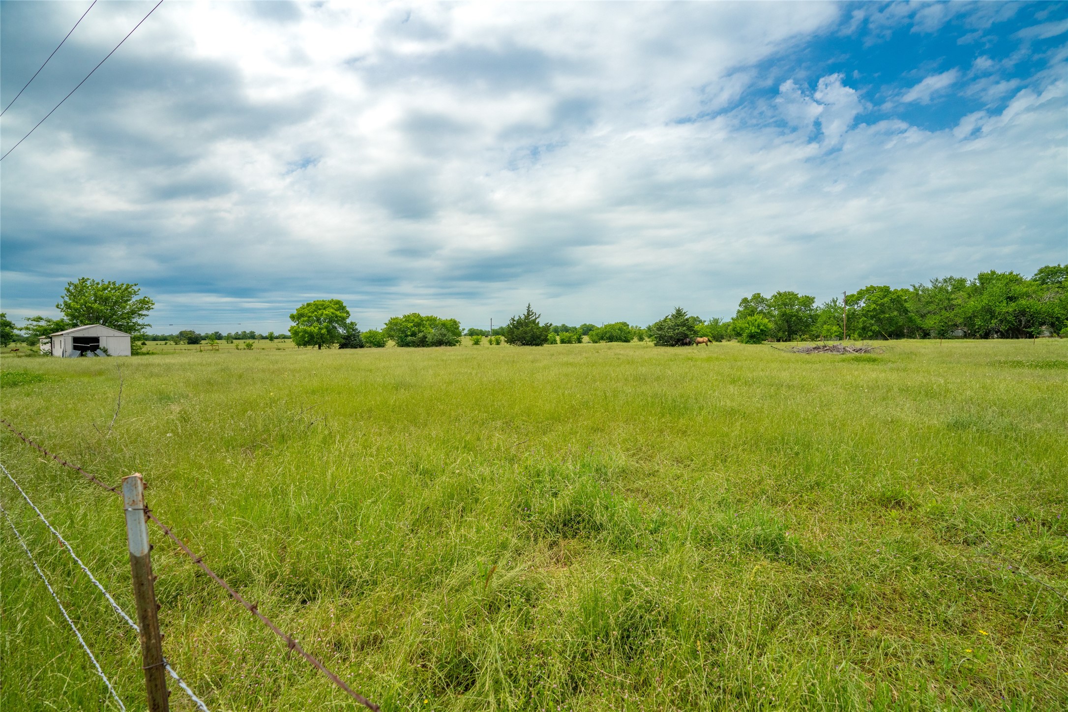 3677 County Road 4424 Commerce TX 75428