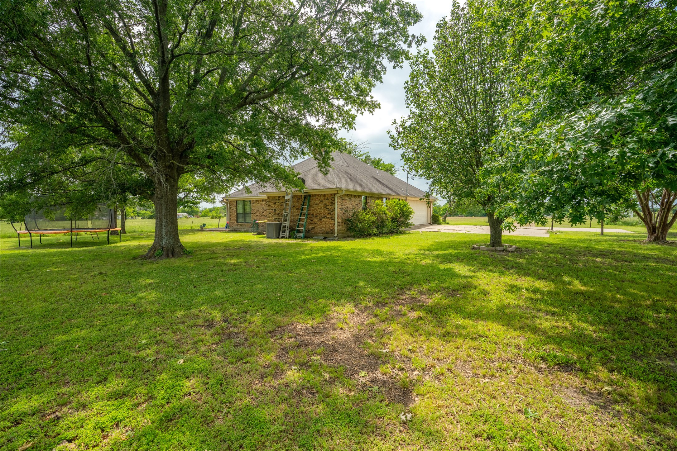 3677 County Road 4424 Commerce TX 75428