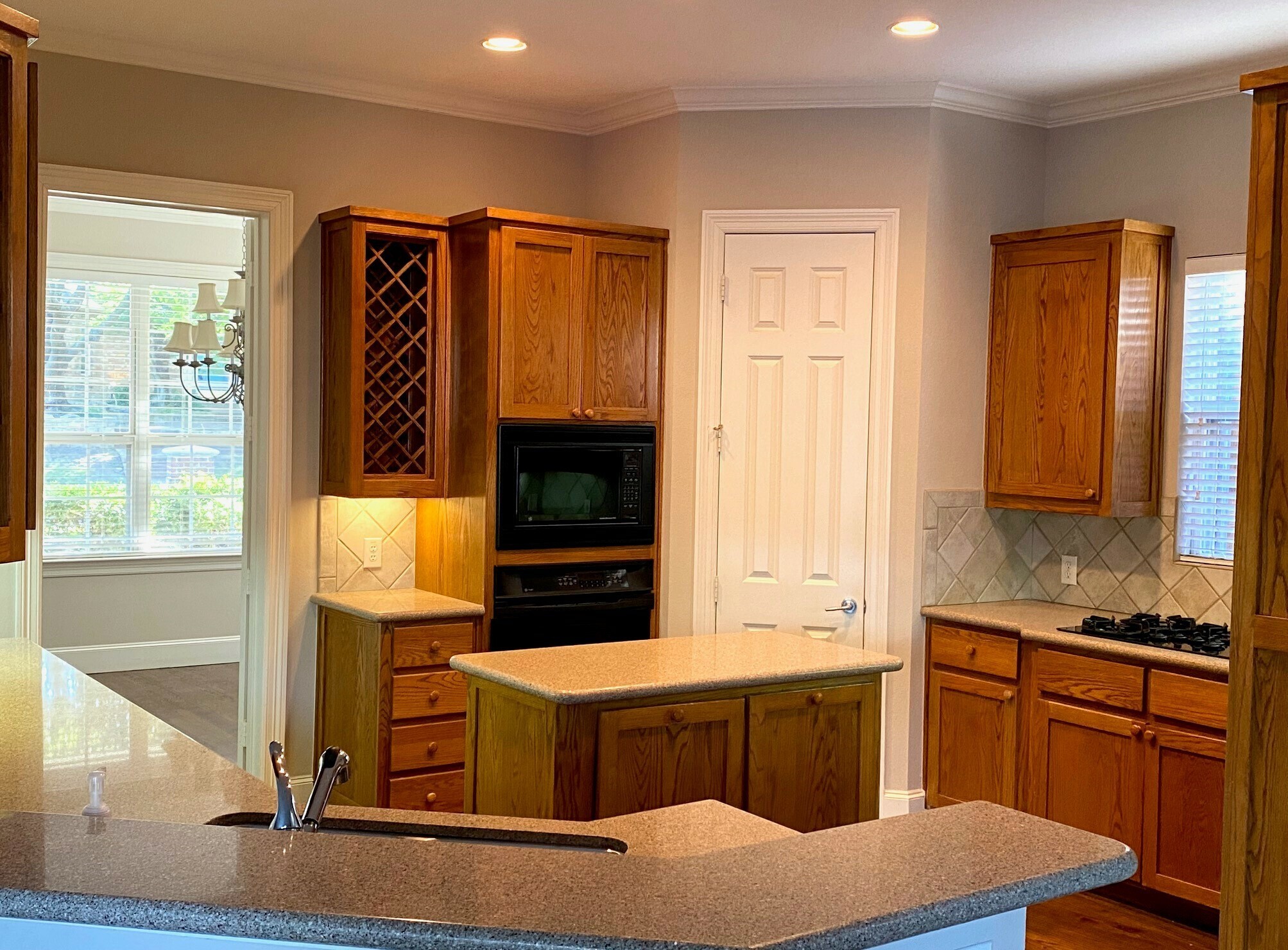 2605 Tulip Drive Richardson TX 75082