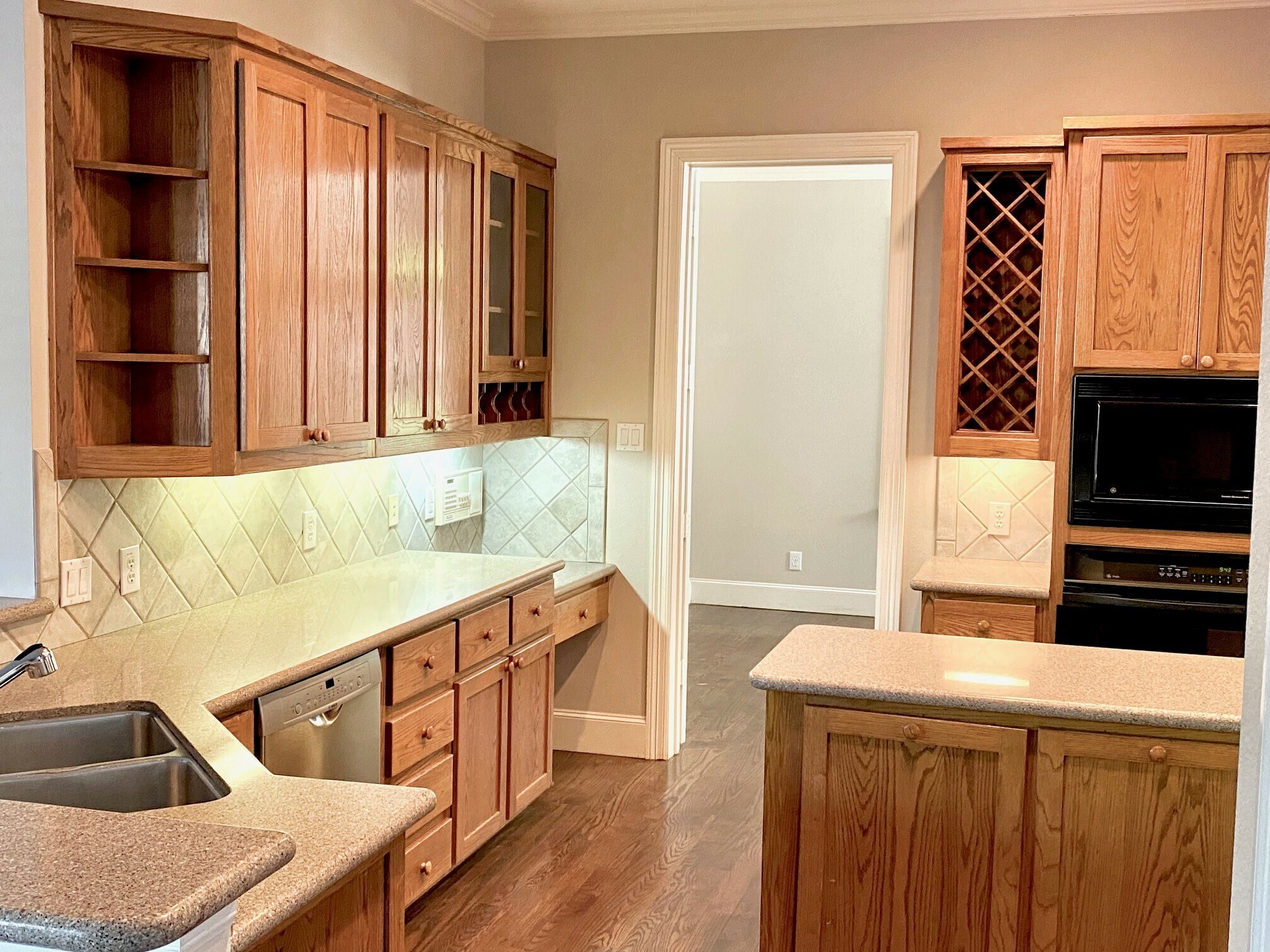 2605 Tulip Drive Richardson TX 75082