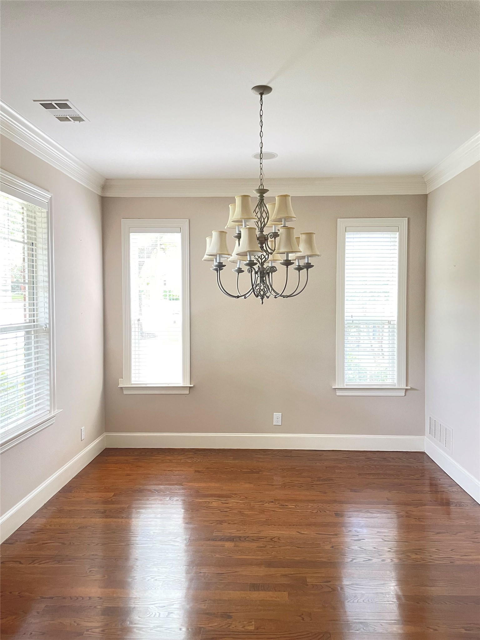 2605 Tulip Drive Richardson TX 75082