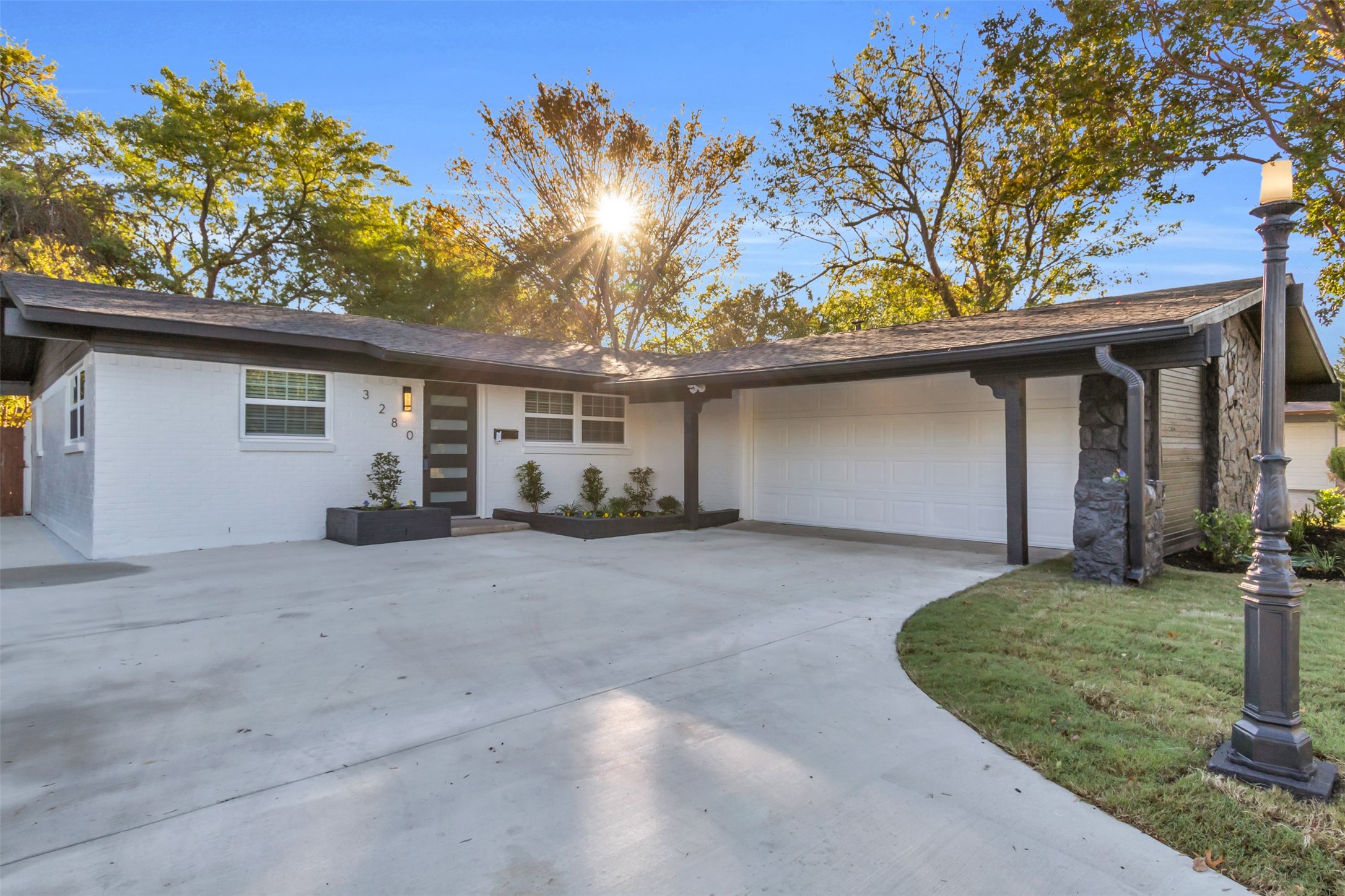 3280 Dartmoor Drive Dallas TX 75229