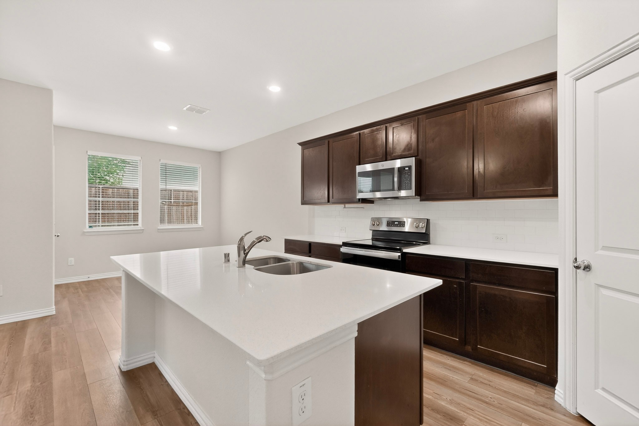 3321 Riverside Drive Aubrey TX 76227