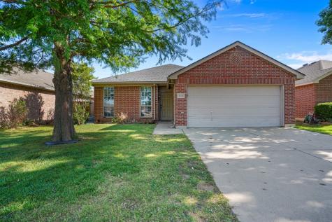4304 Bent Oaks Drive Arlington TX 76001