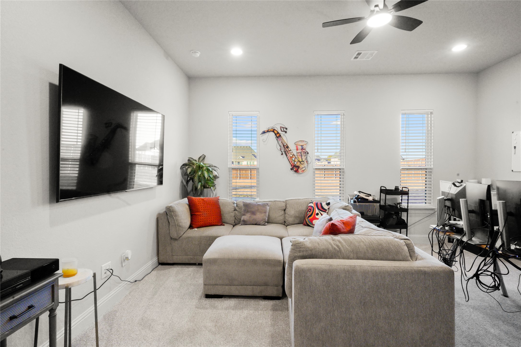4033 Lagos Drive Midlothian TX 76065