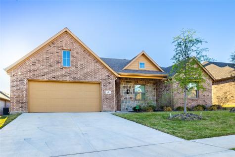 105 Rosemary Drive Azle TX 76020