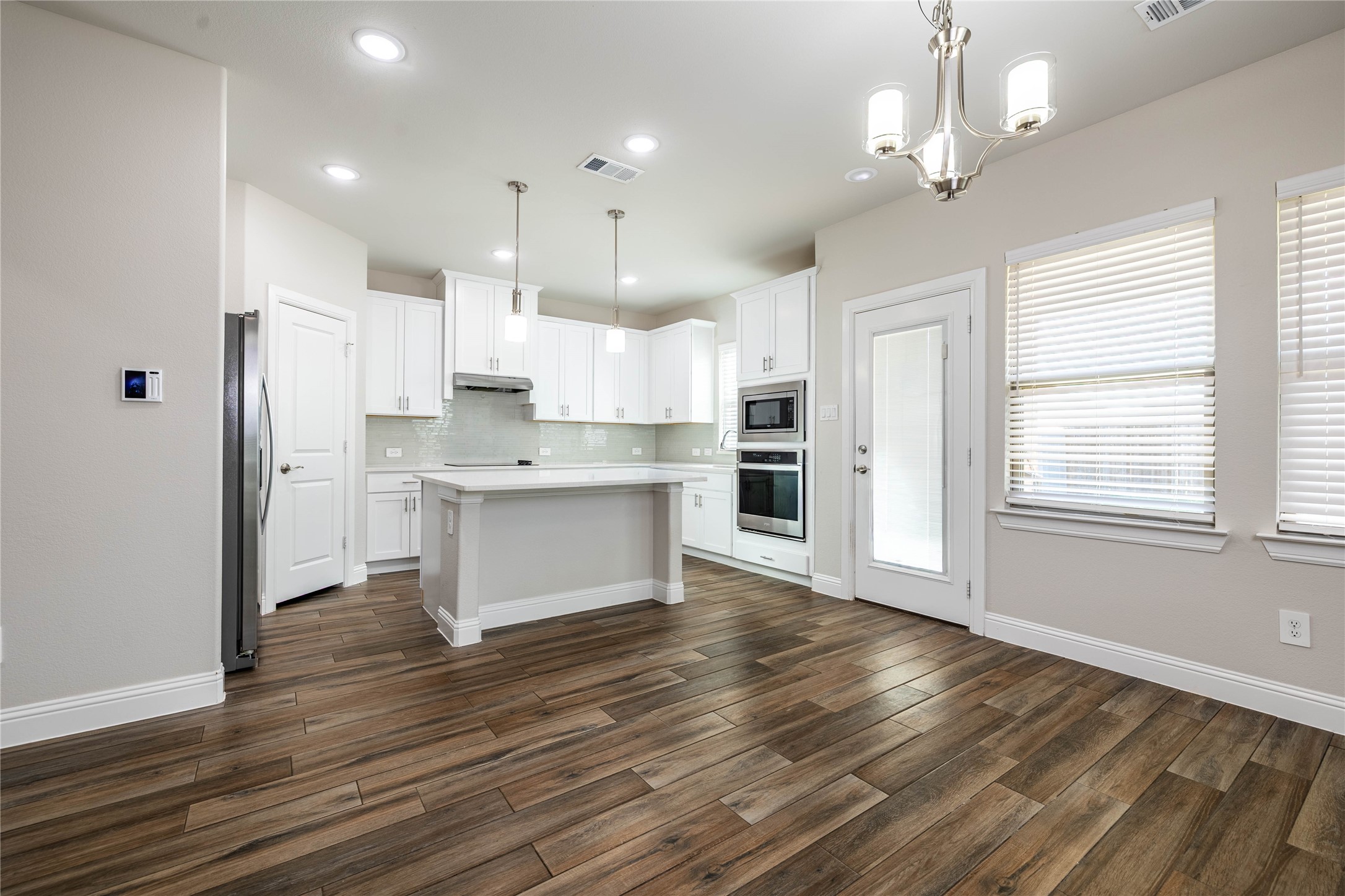 105 Rosemary Drive Azle TX 76020