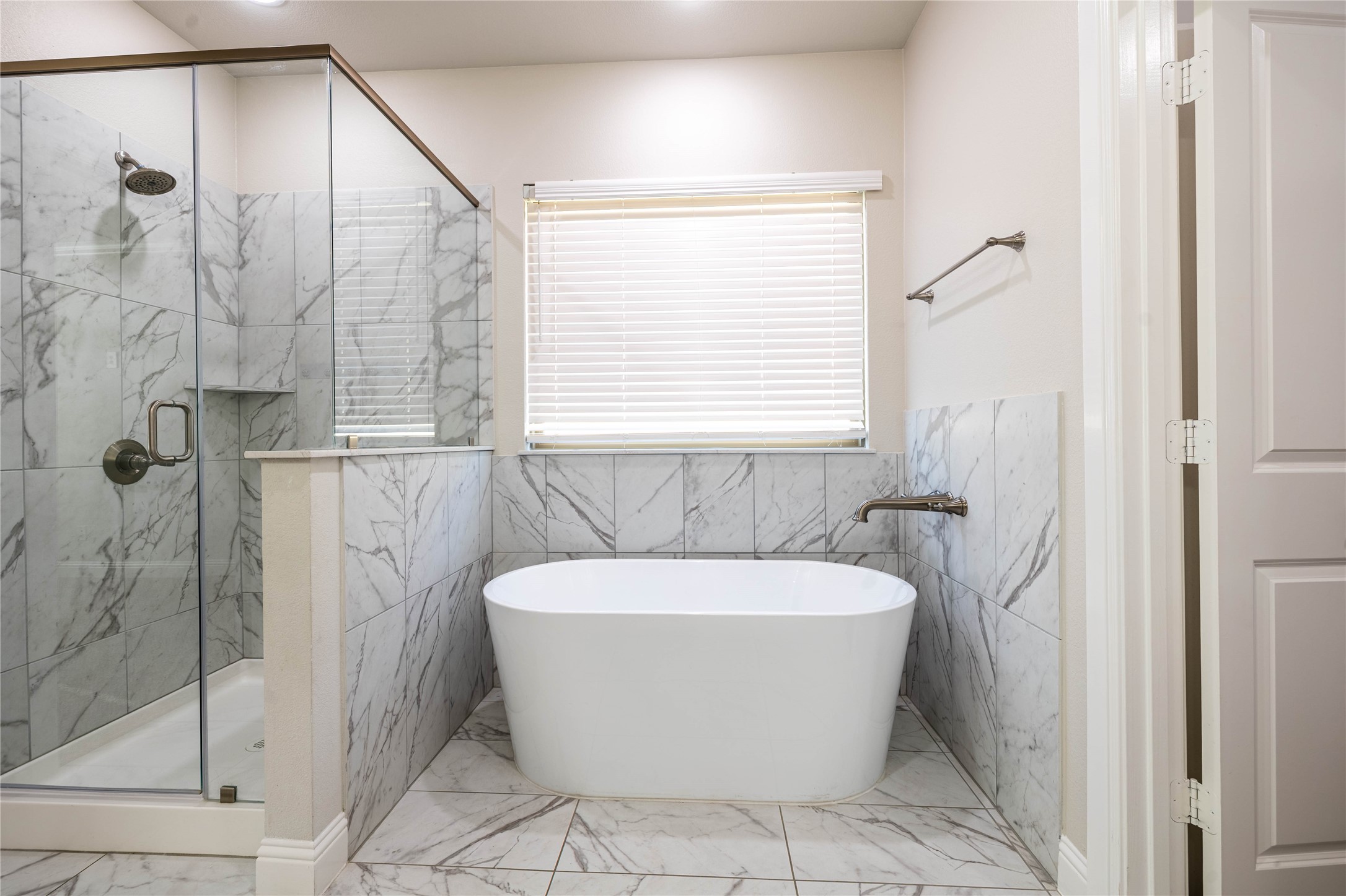 105 Rosemary Drive Azle TX 76020