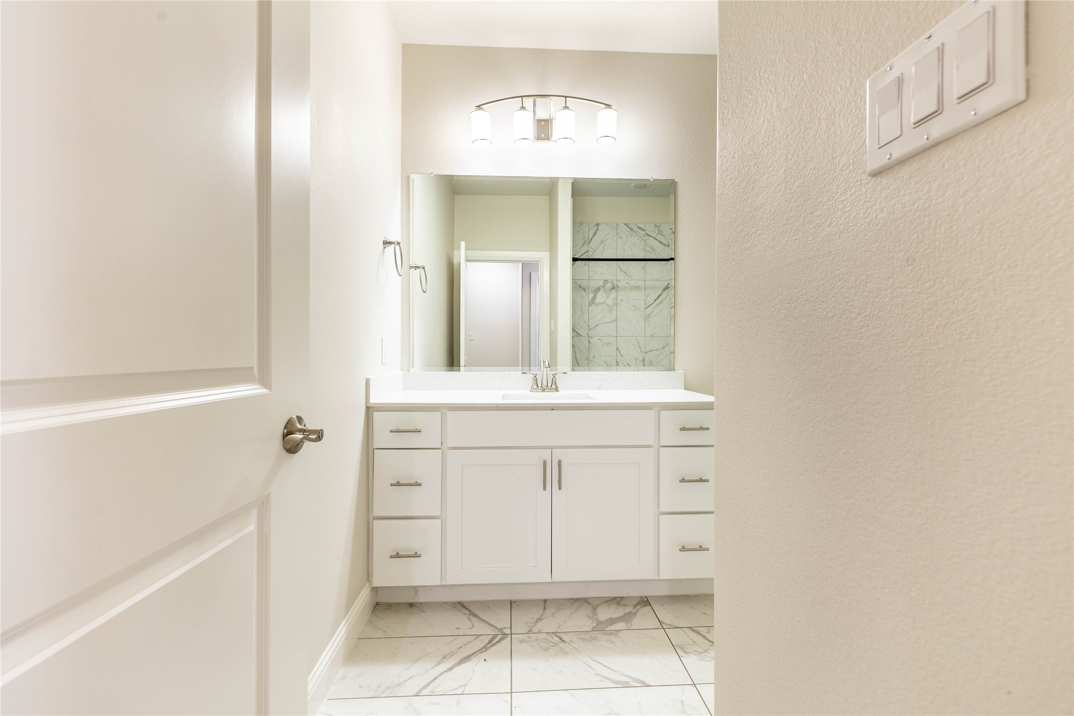 105 Rosemary Drive Azle TX 76020